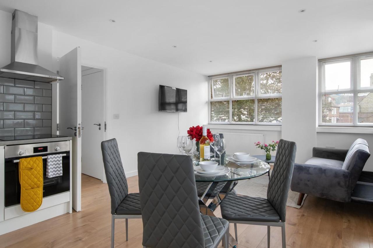 Livestay-Modern Apartments Building In Aylesbury Aylesbury  Exterior foto